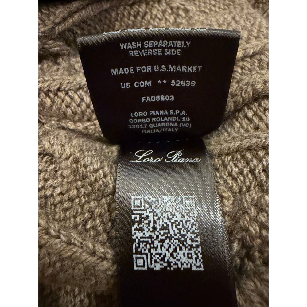 Loro Piana Napier Baby Cashmere Cable Turtleneck Sweater 38 NWT - Picture 8 of 8